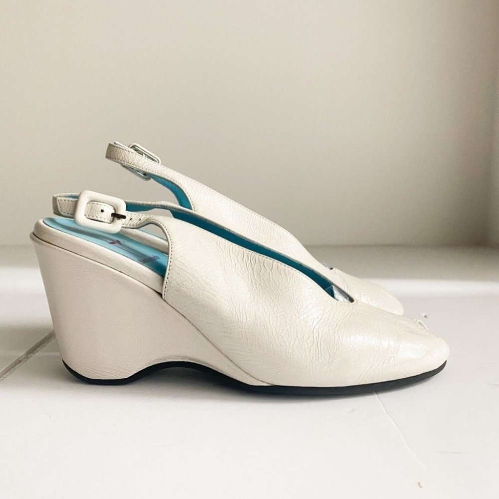 Vintage Thierry Rabotin Glazed White Leather Peep Toe Wedge Slingback Heels 36